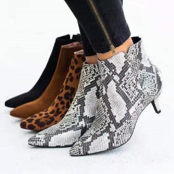 dress shoes women european and american fashion elastic boots snakeskin pattern square head ins simple joker short, Black
dress shoes women european and american fashion elastic boots snakeskin pattern square head ins simple joker short, Black