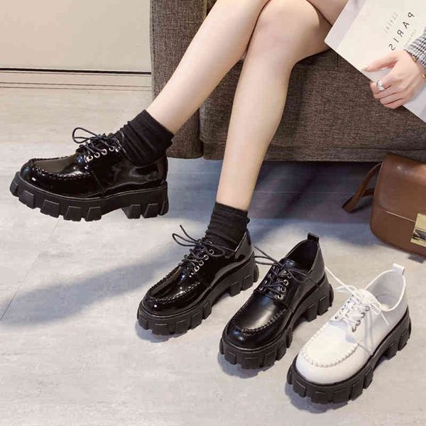 dress shoes japanned leather sewing brogue flats women lace up platform black/white creepers female british derby mmio
dress shoes japanned leather sewing brogue flats women lace up platform black/white creepers female british derby mmio