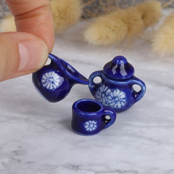 15Pcs/Set 1/12 Dollhouse Tableware Porcelain Miniature Tea Cup Sets Mini Teapot Coffee Plate Play Kitchen Dining Ware Toy
15Pcs/Set 1/12 Dollhouse Tableware Porcelain Miniature Tea Cup Sets Mini Teapot Coffee Plate Play Kitchen Dining Ware Toy