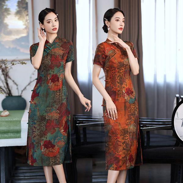 luxury cheongsam medium length daily cheongsam summer modified women's drs elegant and loose, large size over the knee, Blue;red
luxury cheongsam medium length daily cheongsam summer modified women's drs elegant and loose, large size over the knee, Blue;red