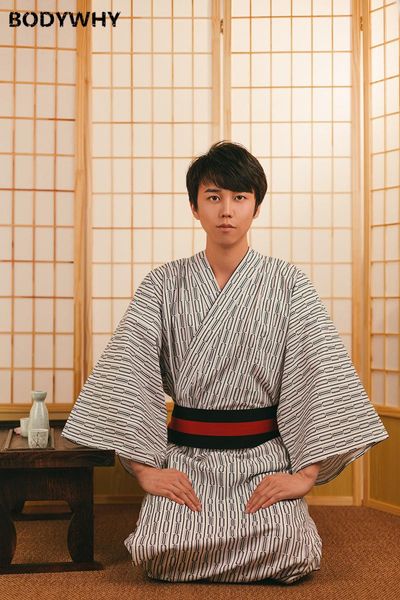 japanese men and women kimono bathrobes cotton el couple models spring pajamas loose large size ethnic clothing, Red
japanese men and women kimono bathrobes cotton el couple models spring pajamas loose large size ethnic clothing, Red