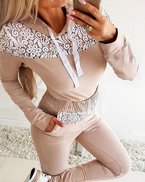 women's two piece pants contrast lace long sleeve drawstring hooded and pocket set, White
women's two piece pants contrast lace long sleeve drawstring hooded and pocket set, White
