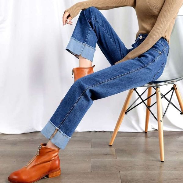 elastic flanging leg women's spring smoke tube pants female version slim nine point wide, Blue
elastic flanging leg women's spring smoke tube pants female version slim nine point wide, Blue