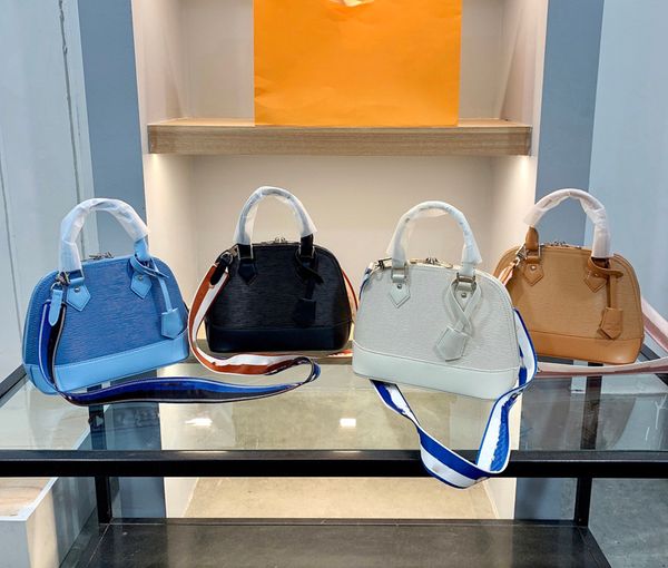 women designer bags handbag luxury fashion famous totes classic flower brown with original bag purse large shopping handbags package shoulde
women designer bags handbag luxury fashion famous totes classic flower brown with original bag purse large shopping handbags package shoulde