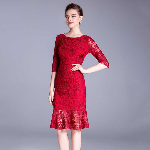 spring and autumn dress embroidery large size middle aged women's dress 5xl mother's dress with fishtail skirt 210602, Black;gray
spring and autumn dress embroidery large size middle aged women's dress 5xl mother's dress with fishtail skirt 210602, Black;gray