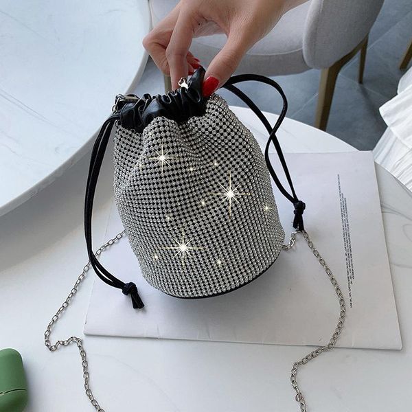 evening bags fashion designer barrel-shape women crossbody shopping durable casual female travel shoulder bag girl's
evening bags fashion designer barrel-shape women crossbody shopping durable casual female travel shoulder bag girl's