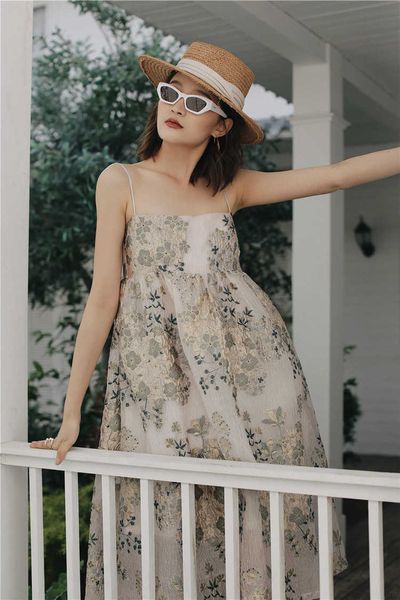 mozuleva floral embroidered dress women summer jacquard spaghetti strap gold ball gown vacation dress elegant 210706, Black;gray
mozuleva floral embroidered dress women summer jacquard spaghetti strap gold ball gown vacation dress elegant 210706, Black;gray