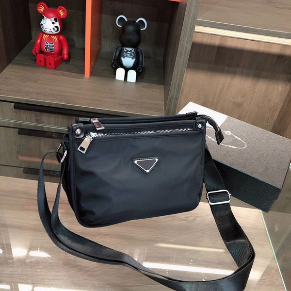 classic nylon fashion office bag removable shoulder bags women saffiano triple leather strap mens business bags shoulder briefcases pouch
classic nylon fashion office bag removable shoulder bags women saffiano triple leather strap mens business bags shoulder briefcases pouch