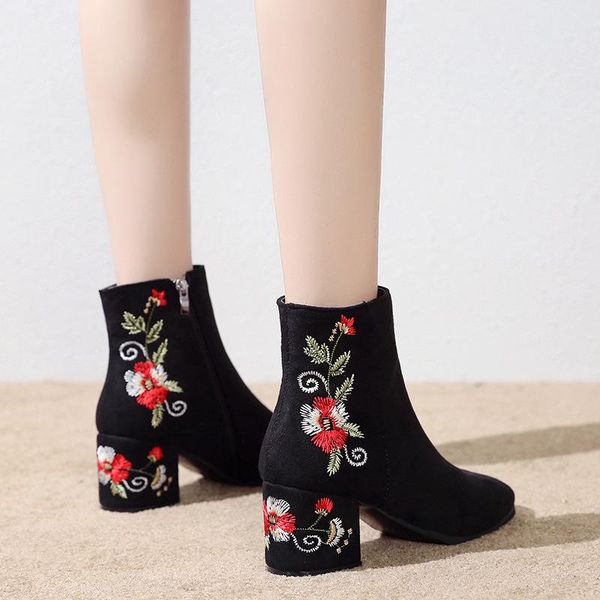 boots women winter warm ankle embroider vintage fashion square heels flower pumps ladies zip suede female shoes, Black
boots women winter warm ankle embroider vintage fashion square heels flower pumps ladies zip suede female shoes, Black