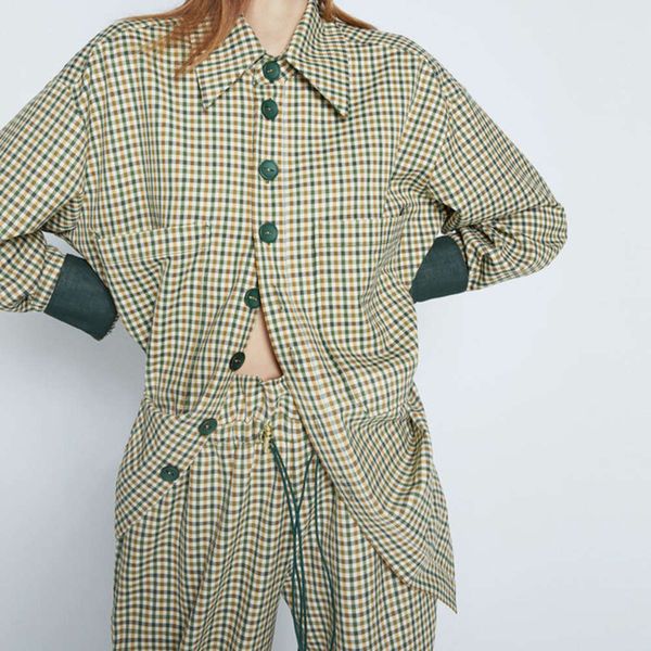 autumn and winter women's style thousand bird grid large pocket decorative lapel long sleeve loose casual shirt coat, Black;brown
autumn and winter women's style thousand bird grid large pocket decorative lapel long sleeve loose casual shirt coat, Black;brown