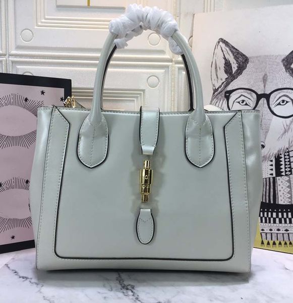 new fashion women handbags ladies designer composite bags lady clutch bag shoulder tote female purse wallet grid word metal decoration
new fashion women handbags ladies designer composite bags lady clutch bag shoulder tote female purse wallet grid word metal decoration