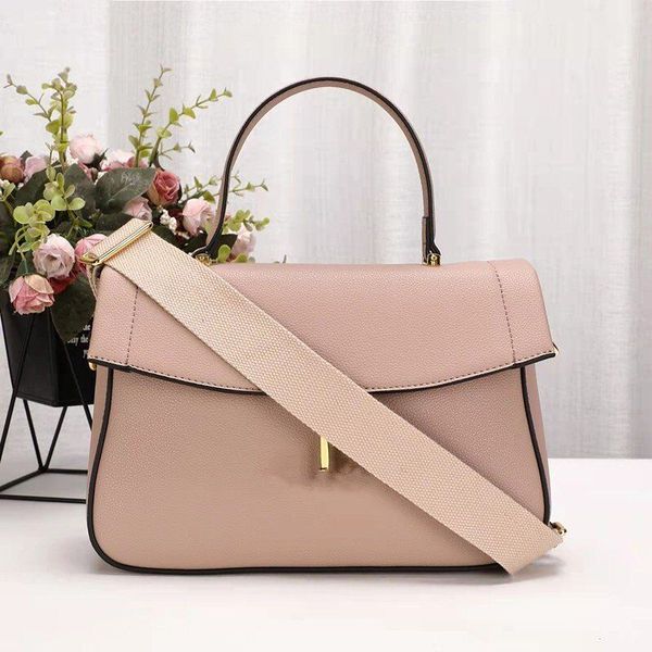 luxury ford womens bags shoulder bags canvas strap leather cross-body totes timeless bag designer handbags
luxury ford womens bags shoulder bags canvas strap leather cross-body totes timeless bag designer handbags