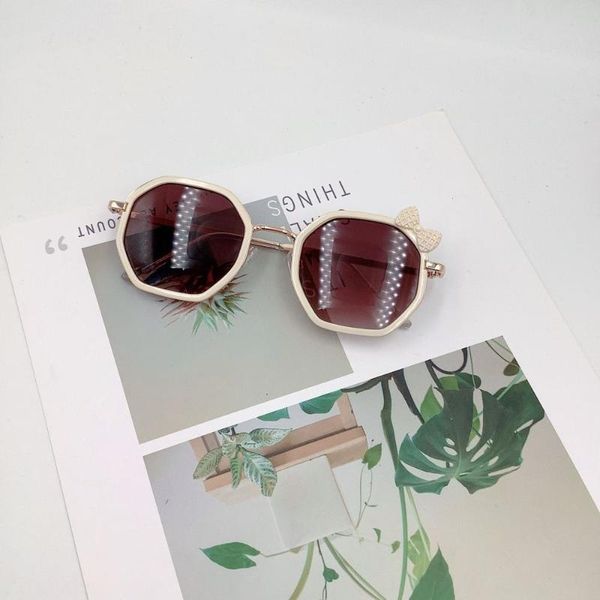sunglasses 2021 oversized square children fashion colorful gradient kid sun glasses boy girl lovely vintage tourism goggle uv400, White;black
sunglasses 2021 oversized square children fashion colorful gradient kid sun glasses boy girl lovely vintage tourism goggle uv400, White;black