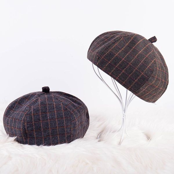 outdoor hats warm octagonal hat autumn winter vintage wool berets for women girls painter cap female plaid boina walking caps, Black;white
outdoor hats warm octagonal hat autumn winter vintage wool berets for women girls painter cap female plaid boina walking caps, Black;white