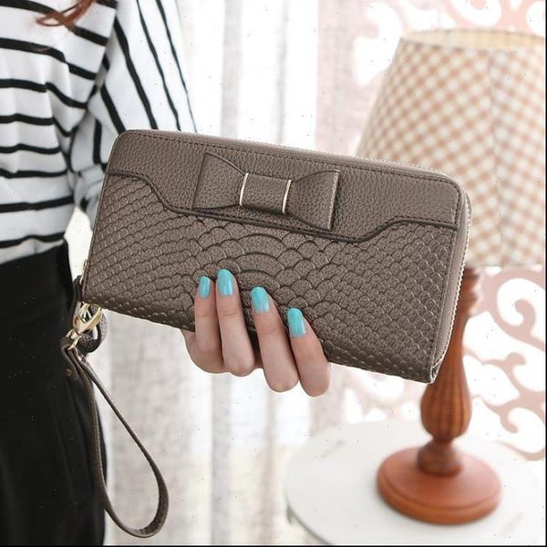 cute bow pu leather wallet women long female purse wristband lady phone coin clutch, Red;black
cute bow pu leather wallet women long female purse wristband lady phone coin clutch, Red;black