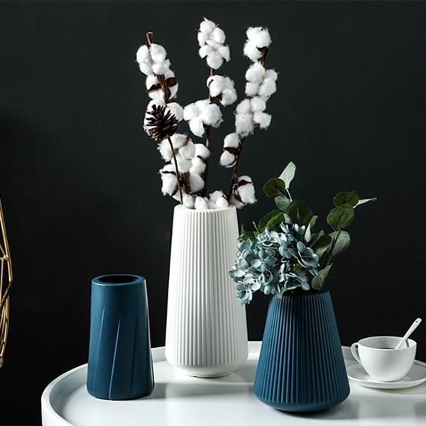 1pcs modern plastic decorative vase blue white plant for home office decoration ornaments deskflower small large vases
1pcs modern plastic decorative vase blue white plant for home office decoration ornaments deskflower small large vases