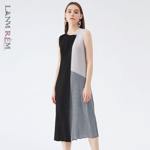 summer simple temperament three color stitching dress round neck slim medium length a-line female 2d1723 210507, Black;gray
summer simple temperament three color stitching dress round neck slim medium length a-line female 2d1723 210507, Black;gray