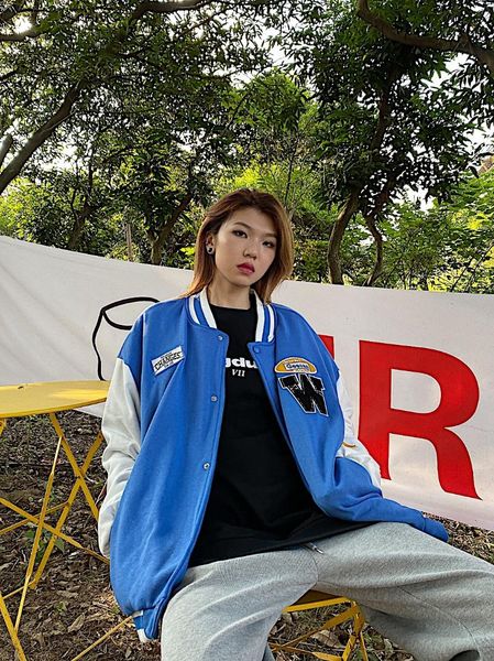 women's jackets vintage embroidery men's and street fashion contrast color pilot jacket loose couple coats, Black;brown
women's jackets vintage embroidery men's and street fashion contrast color pilot jacket loose couple coats, Black;brown