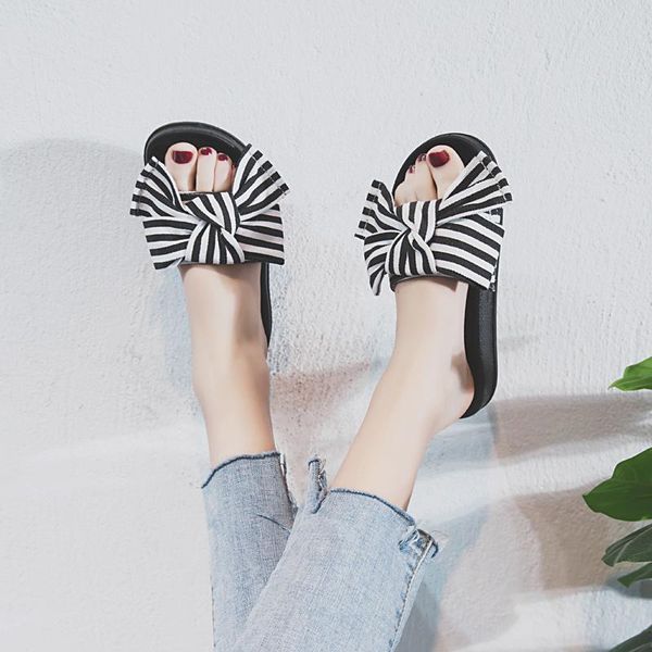 slippers summer woman slipper europe station stripe plaid large size nonslip beach shoe outdoor cool, Black
slippers summer woman slipper europe station stripe plaid large size nonslip beach shoe outdoor cool, Black