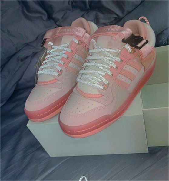 bad bunny black brown shoes man women forum low cut pink black couple outdoor sports sneakers
bad bunny black brown shoes man women forum low cut pink black couple outdoor sports sneakers