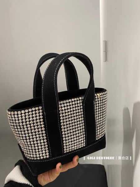 2022 women mujer handbags handle shopping brand nylon shoulder bolsos luxury handbag blingbling
2022 women mujer handbags handle shopping brand nylon shoulder bolsos luxury handbag blingbling