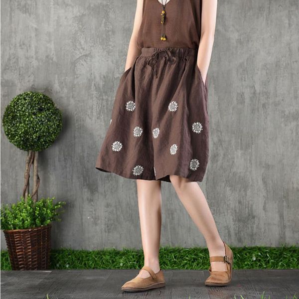 women's shorts summer fashion 2021 casual loose cotton linen high waist harem short pants embroidery wide for women, White;black
women's shorts summer fashion 2021 casual loose cotton linen high waist harem short pants embroidery wide for women, White;black