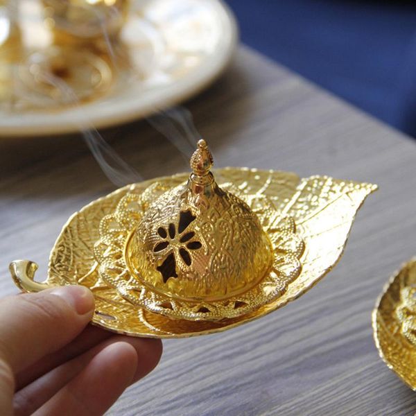 ramadan aroma diffuser golden metal hand-held middle eastern arab incense burner european leaf tray fragrance lamps
ramadan aroma diffuser golden metal hand-held middle eastern arab incense burner european leaf tray fragrance lamps