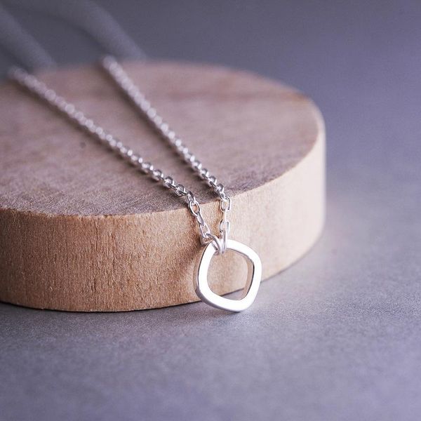chokers geometry square cute wild 925 sterling silver clavicle chain temperament personality trendy female necklace sne254, Golden;silver
chokers geometry square cute wild 925 sterling silver clavicle chain temperament personality trendy female necklace sne254, Golden;silver