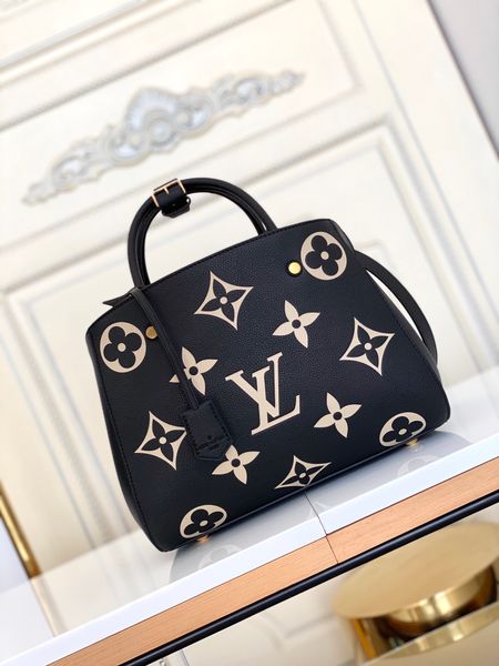 2020 new women designers handbag famous handbag lady backpack cowhide leather shoulder bag size
2020 new women designers handbag famous handbag lady backpack cowhide leather shoulder bag size