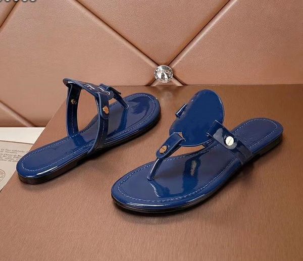 sandals fashion women's casual flat base beach slippers leather shoes female flip flops comfortable hollow out sandal t21913, Black
sandals fashion women's casual flat base beach slippers leather shoes female flip flops comfortable hollow out sandal t21913, Black