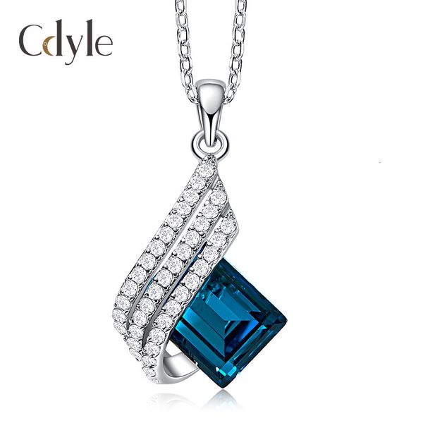 necklace accessories: s925 sterling silver , women's diamond inlaid glass crystal pendant, clavicle chain
necklace accessories: s925 sterling silver , women's diamond inlaid glass crystal pendant, clavicle chain