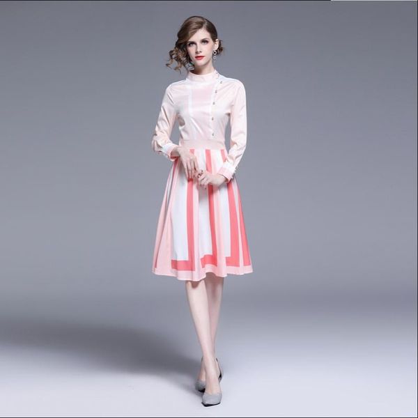 casual dresses women 2021 summer fashion pink patchwork a line designer knee-length dress sweet style slim fit long sleeve stand neck, Black;gray
casual dresses women 2021 summer fashion pink patchwork a line designer knee-length dress sweet style slim fit long sleeve stand neck, Black;gray