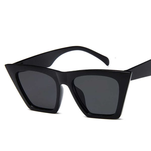 luxury designer sunglasses yoovos 2021 classic women plastic vintage candy color lens glasses retro outdoor travel lentes de sol mujer 0604, White;black
luxury designer sunglasses yoovos 2021 classic women plastic vintage candy color lens glasses retro outdoor travel lentes de sol mujer 0604, White;black