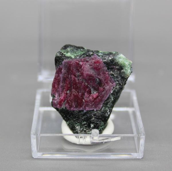 decorative objects & figurines 100% natural myanmar fluorescent ruby rough mineral stones and crystals healing quartz gemstones box size 34
decorative objects & figurines 100% natural myanmar fluorescent ruby rough mineral stones and crystals healing quartz gemstones box size 34