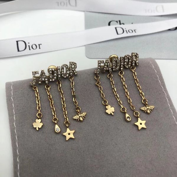 2021 luxury designer jewelry 21 brass earrings with wheat ears, small fragrance, individual tassel earrings, earrings, female 925 silver nee
2021 luxury designer jewelry 21 brass earrings with wheat ears, small fragrance, individual tassel earrings, earrings, female 925 silver nee