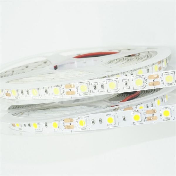strips 5m/roll 12vdc 300 diode led strip ,10mm wide 5cm cut 9w per meter linear tape light ,indoor ceiling background flex
strips 5m/roll 12vdc 300 diode led strip ,10mm wide 5cm cut 9w per meter linear tape light ,indoor ceiling background flex