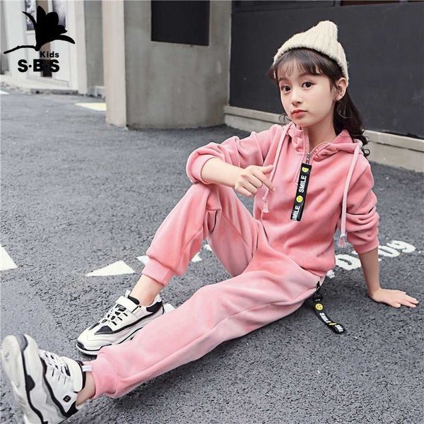 autumn and winter children clothing big size for 4 to 10 years old sports set 2 piece gold velvet sweater suit tide clothes, White
autumn and winter children clothing big size for 4 to 10 years old sports set 2 piece gold velvet sweater suit tide clothes, White