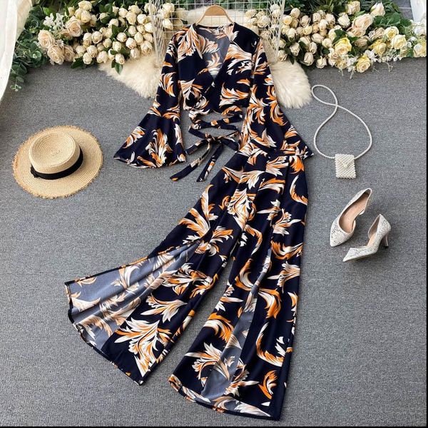 bohemian vacation beach two piece womenpant set v neck bandage short high waist split wide leg pant suit, White
bohemian vacation beach two piece womenpant set v neck bandage short high waist split wide leg pant suit, White