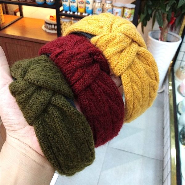 rfkq autumn winter korean knitting knot head high grade wool bundle wool hair band simple wide edge hair ornament headbands girl, Silver
rfkq autumn winter korean knitting knot head high grade wool bundle wool hair band simple wide edge hair ornament headbands girl, Silver