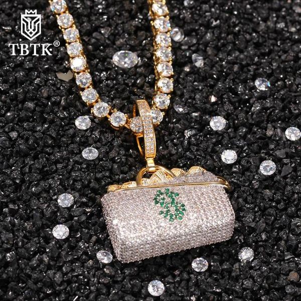 hiphop brass setting green cz $ dollar money bag pendants necklace paved bling men women rapper creative jewelry for gift pendant necklaces, Silver
hiphop brass setting green cz $ dollar money bag pendants necklace paved bling men women rapper creative jewelry for gift pendant necklaces, Silver