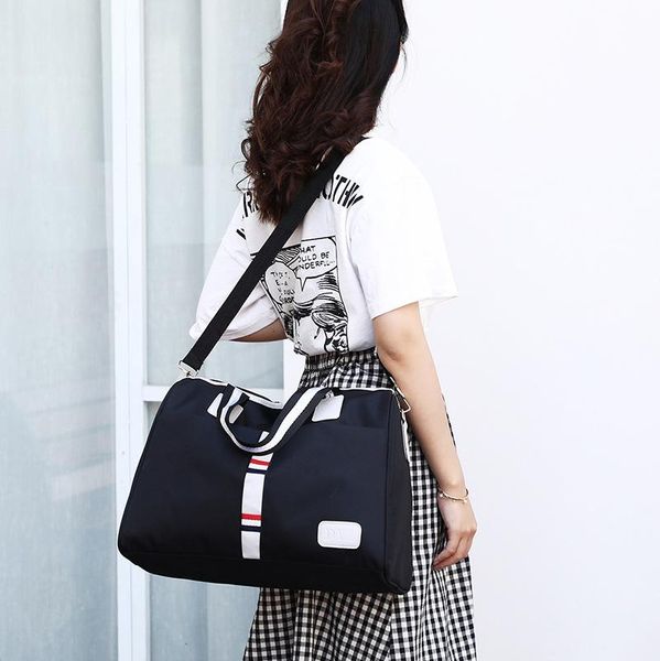 duffel bags product large capacity fashion outdoor travel nylon single shoulder diagonal luggage trend handbag
duffel bags product large capacity fashion outdoor travel nylon single shoulder diagonal luggage trend handbag