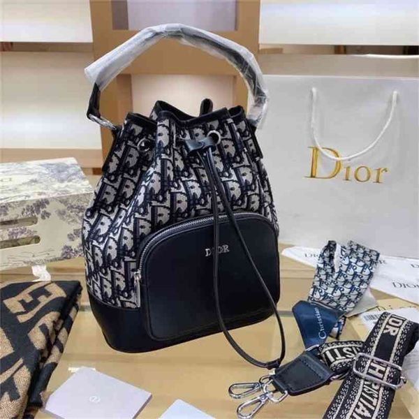 christian factory fashion d casual portable messenger small fragrance one shoulder bucket designer handbag bags g31z
christian factory fashion d casual portable messenger small fragrance one shoulder bucket designer handbag bags g31z