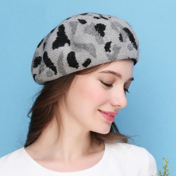 berets 2021 hat female winter wool keep warm grace fashion woolen leisure painter autumn and beret d707, Blue;gray
berets 2021 hat female winter wool keep warm grace fashion woolen leisure painter autumn and beret d707, Blue;gray