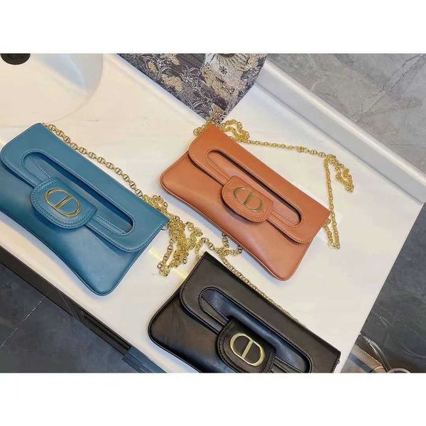 2021 women's bag french underarm dual purpose chain bag messenger hand leather large elegant temperament hand handbag zly
2021 women's bag french underarm dual purpose chain bag messenger hand leather large elegant temperament hand handbag zly