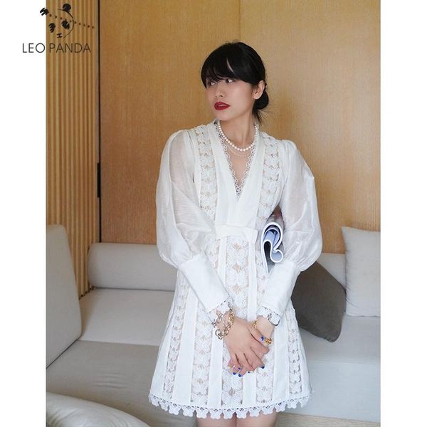 casual dresses 2021 autumn runway designer v-neck lantern sleeve lace patchwork dress female fashion slim high waist a-line crochet bow, Black;gray
casual dresses 2021 autumn runway designer v-neck lantern sleeve lace patchwork dress female fashion slim high waist a-line crochet bow, Black;gray