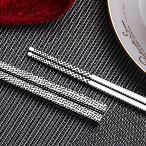 chopsticks 1pairs of 304 stainless steel anti-skid and anti-scalding geometric pattern household el hight quality
chopsticks 1pairs of 304 stainless steel anti-skid and anti-scalding geometric pattern household el hight quality