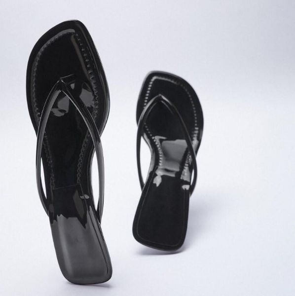 slippers shallow soft rubber flip flops square toe high-heeled shoes lady slides black sandals slipers women comfort hawaiian su
slippers shallow soft rubber flip flops square toe high-heeled shoes lady slides black sandals slipers women comfort hawaiian su