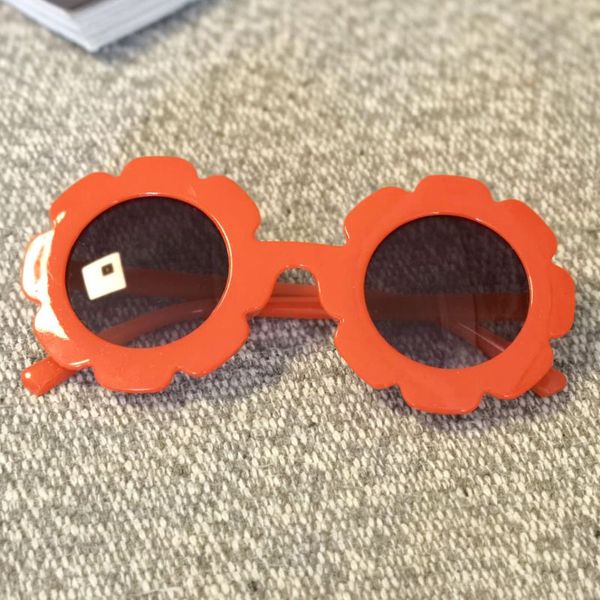75% off outlet store online new fashion sunflower children's round frame flower sunglasses petals love baby comfortable glasses, White;black
75% off outlet store online new fashion sunflower children's round frame flower sunglasses petals love baby comfortable glasses, White;black