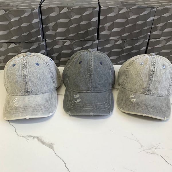2021 denim baseball cap duck tongue designer brand luxury beanie cap wholesale guarantee 101027, Blue;gray
2021 denim baseball cap duck tongue designer brand luxury beanie cap wholesale guarantee 101027, Blue;gray