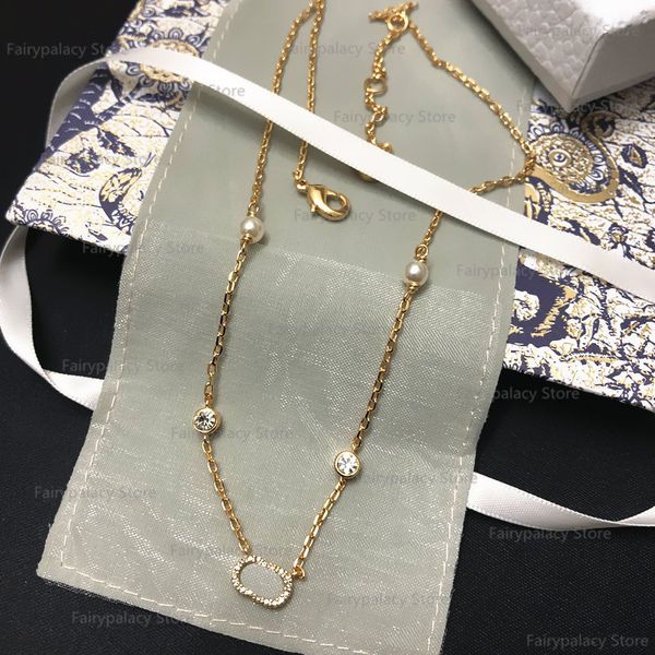 luxurys designer necklaces fashion classic women's necklaces to give a lover charming and temperament boutique jewelry gift good nice, Silver
luxurys designer necklaces fashion classic women's necklaces to give a lover charming and temperament boutique jewelry gift good nice, Silver